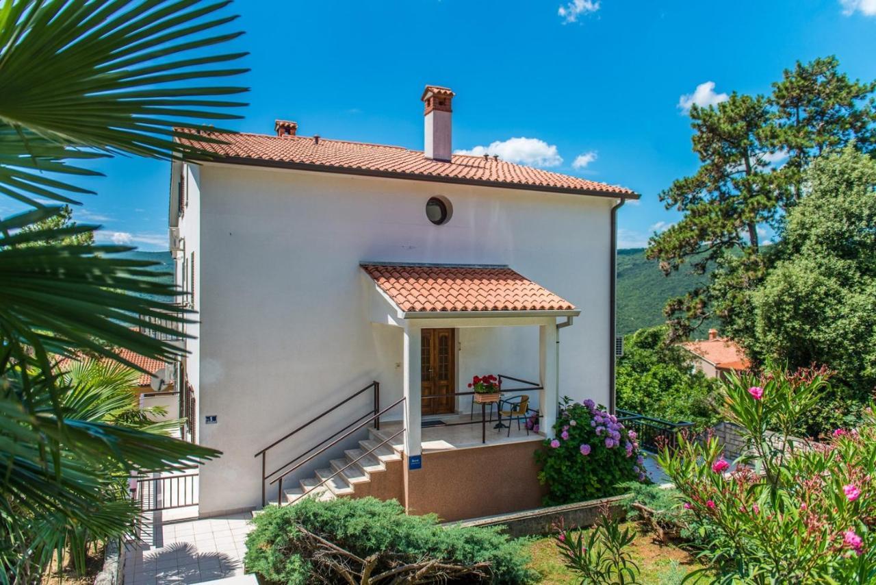 Apartments Pino Рабац Экстерьер фото