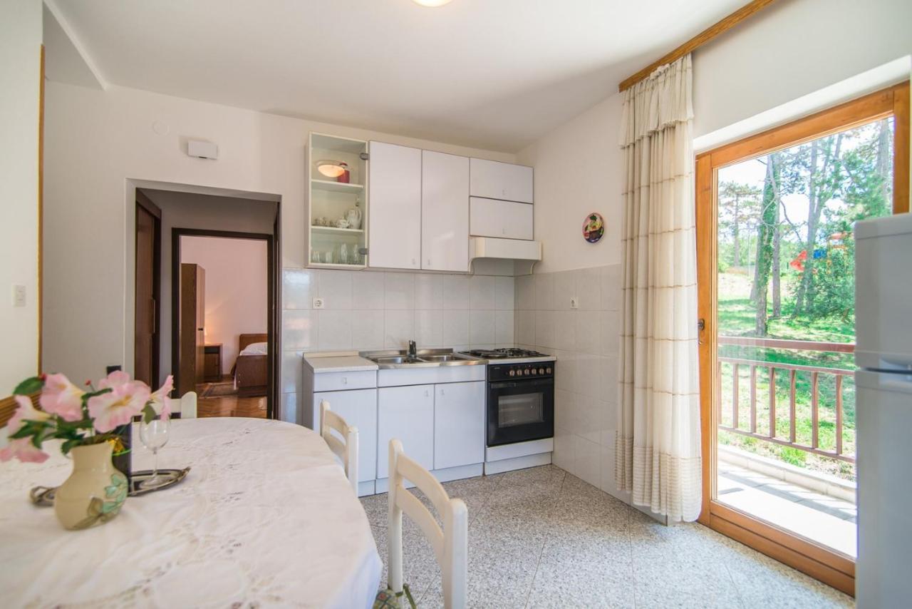 Apartments Pino Рабац Экстерьер фото
