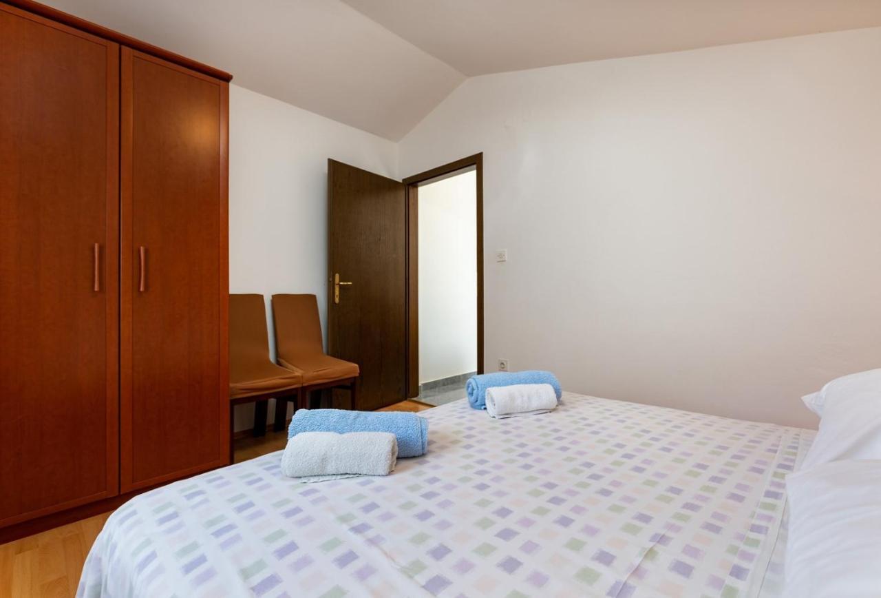 Apartments Pino Рабац Экстерьер фото